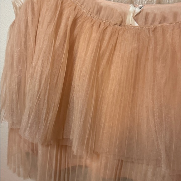 Anthropologie peach pleated tank - Picture 4 of 8